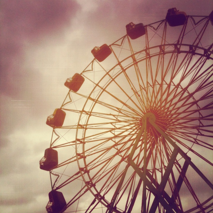 Ferris Wheel Cloudy Sky Ferris Wheel Cloudy Sky